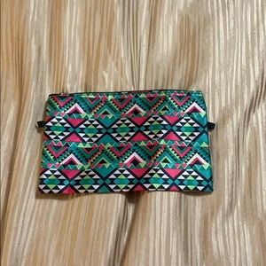 Cute little bag you can hold stuff in